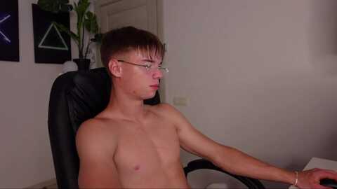 luke_brice @ chaturbate on 20240722