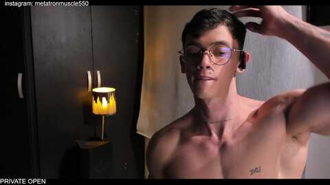 metatron_muscle @ chaturbate on 20240729