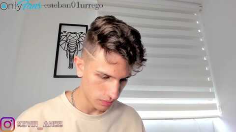 kevin_ahs1 @ chaturbate on 20240801